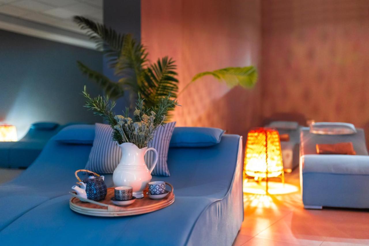 Hotel In Excelsis Novalja Ngoại thất bức ảnh