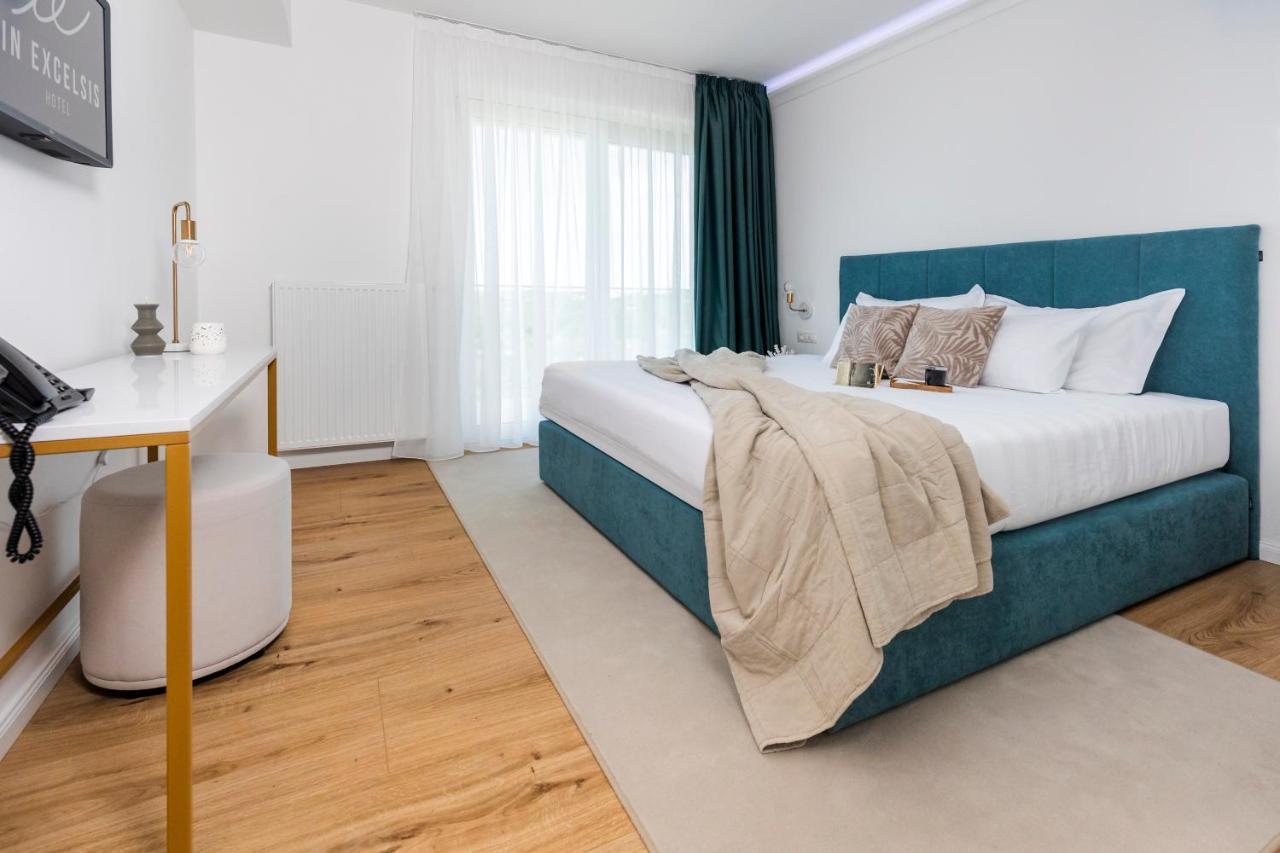 Hotel In Excelsis Novalja Ngoại thất bức ảnh