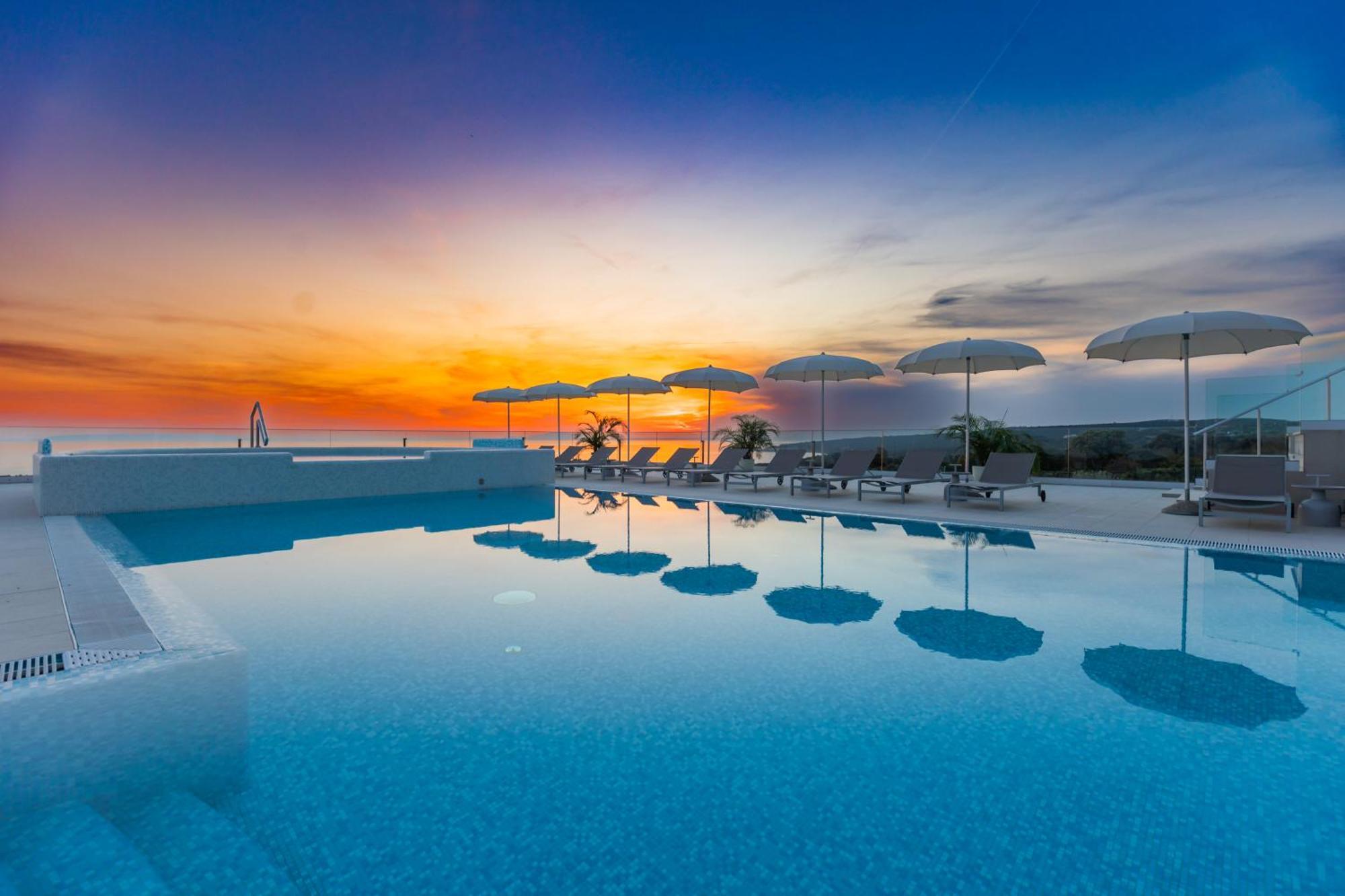 Hotel In Excelsis Novalja Ngoại thất bức ảnh